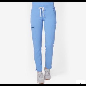 NEW Figs Yola Skinny leg scrubs in Ciel blue